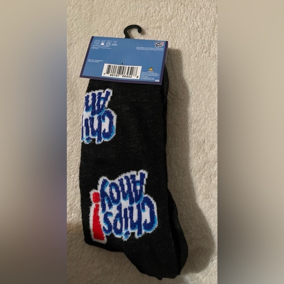 Men’s  / Unisex novelty socks Chips Ahoy ! (Rare ) . Fits shoe size 6-12 NWT - Picture 2 of 2